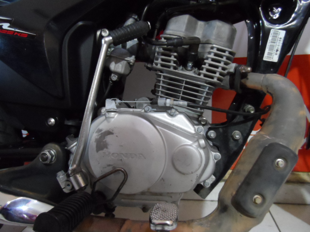 Honda Cg Fan 125 ks 2013 Vermelha KM Motos Sua Loja de Motos Semi Novas