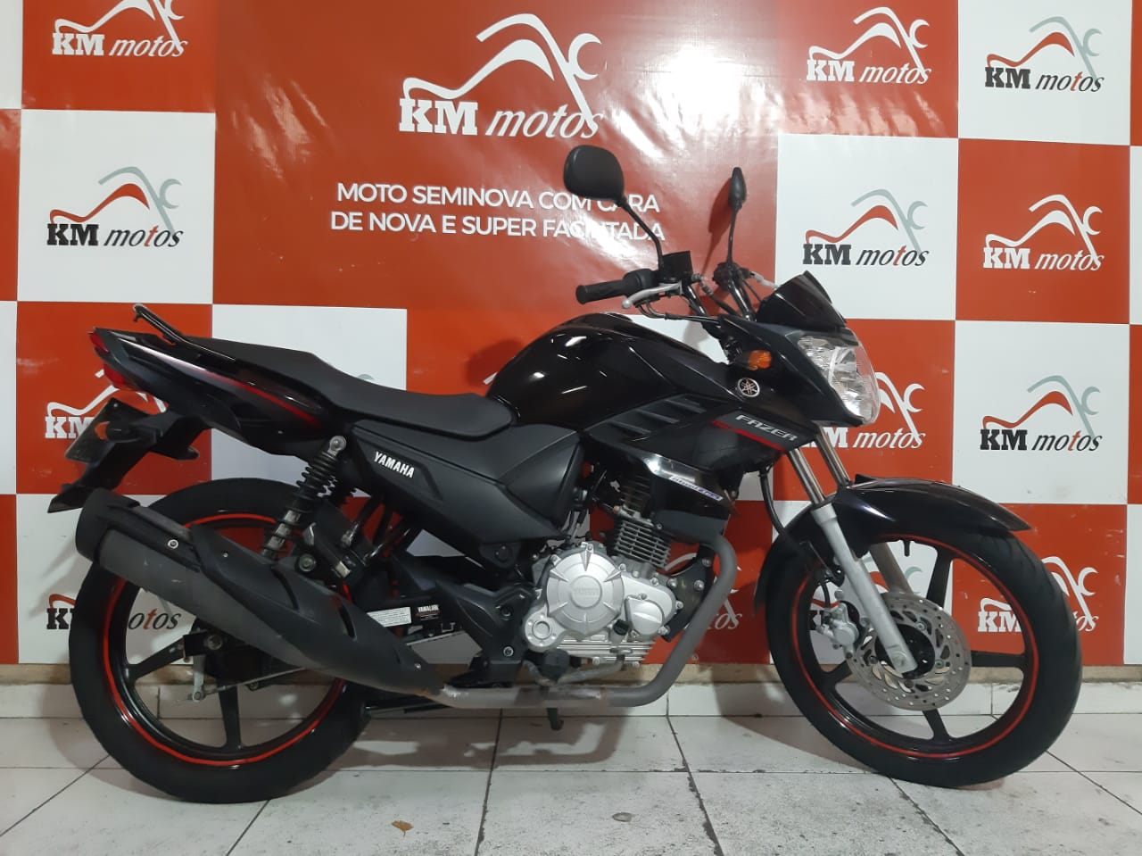 Yamaha Fazer ys 150 ed Preta 2014 | KM Motos | Sua Loja de Motos Semi Novas