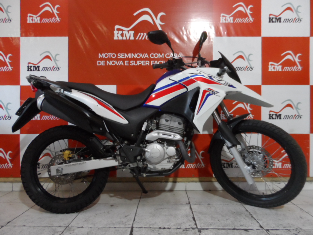 Honda XRE 300 Branca 2017 KM Motos Sua Loja de Motos Semi Novas Honda XRE 300 Branca 2017 KM Motos Sua Loja de Motos Semi Novas